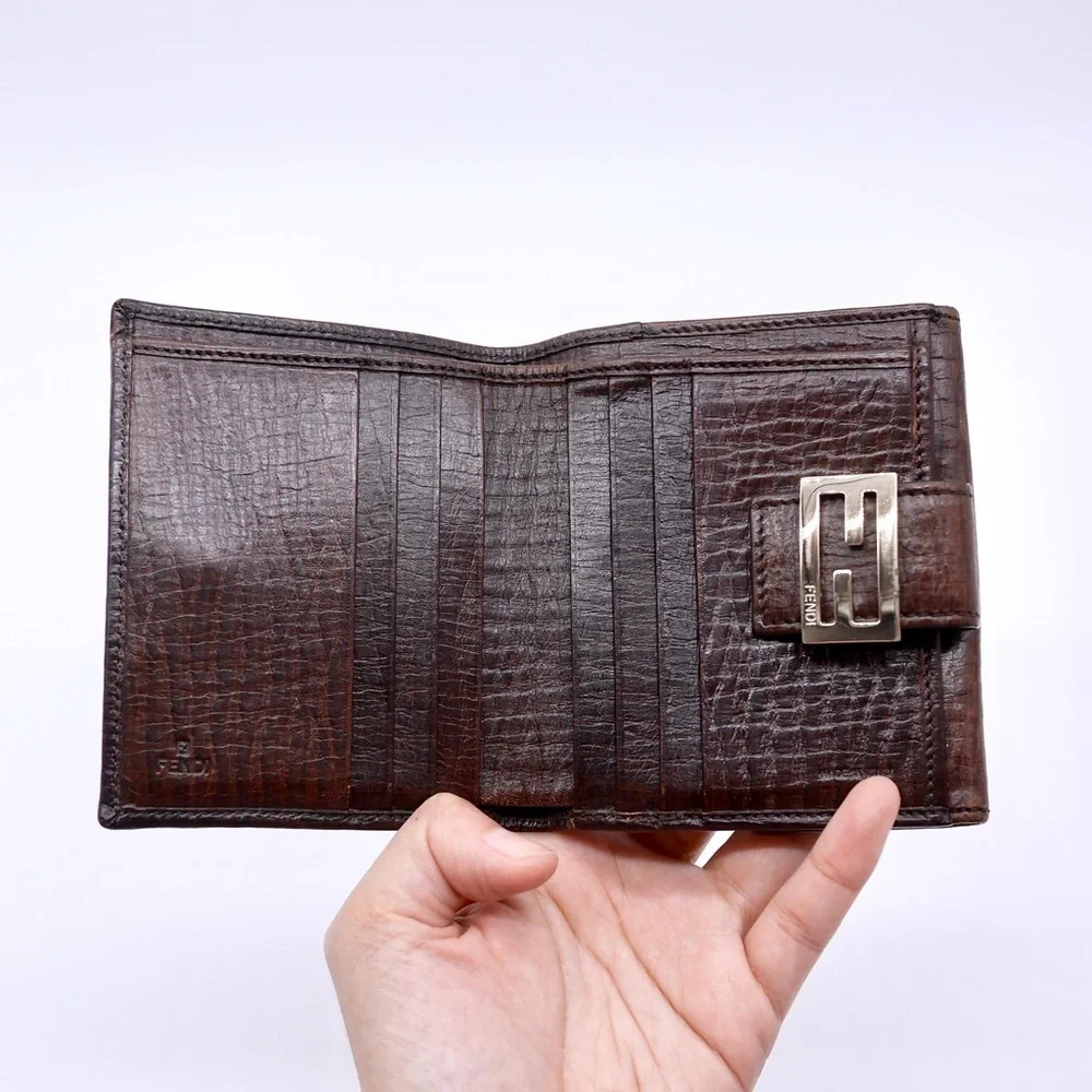 🍓FENDI Zucca Compact Wallet - Picture 7 of 8